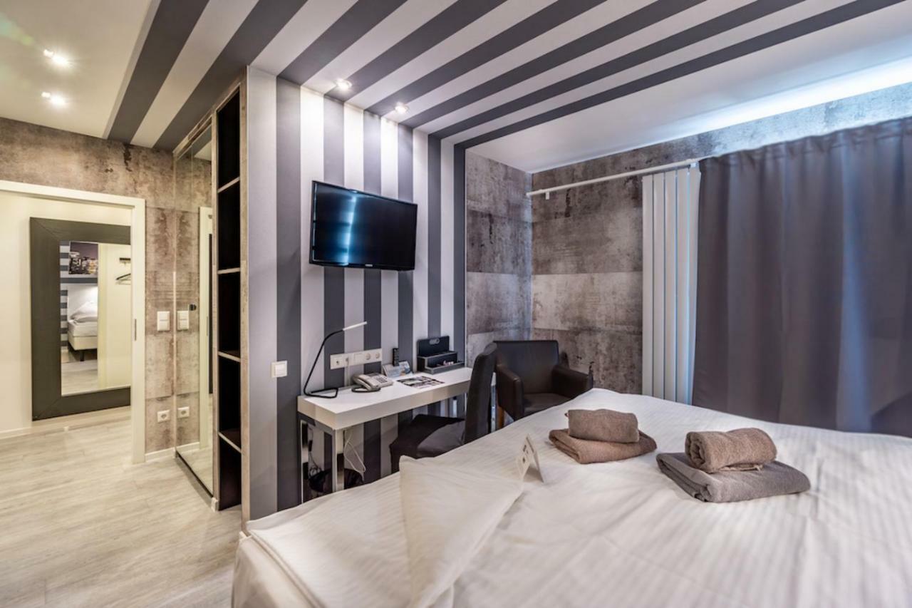 Sl'Otel Budget Bernburg Dış mekan fotoğraf