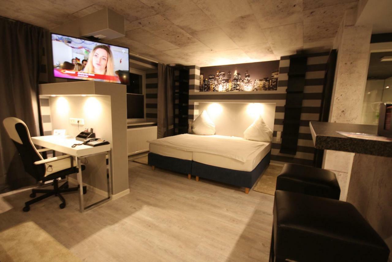 Sl'Otel Budget Bernburg Dış mekan fotoğraf